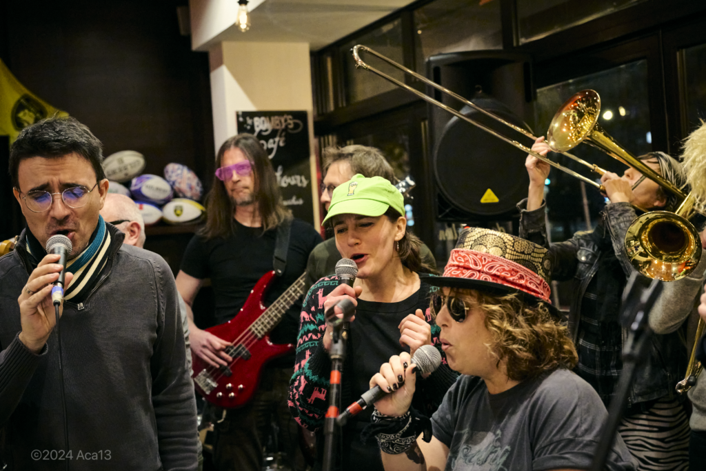Jam session Les 20 ans
Novembre 2024
au Bomby's
